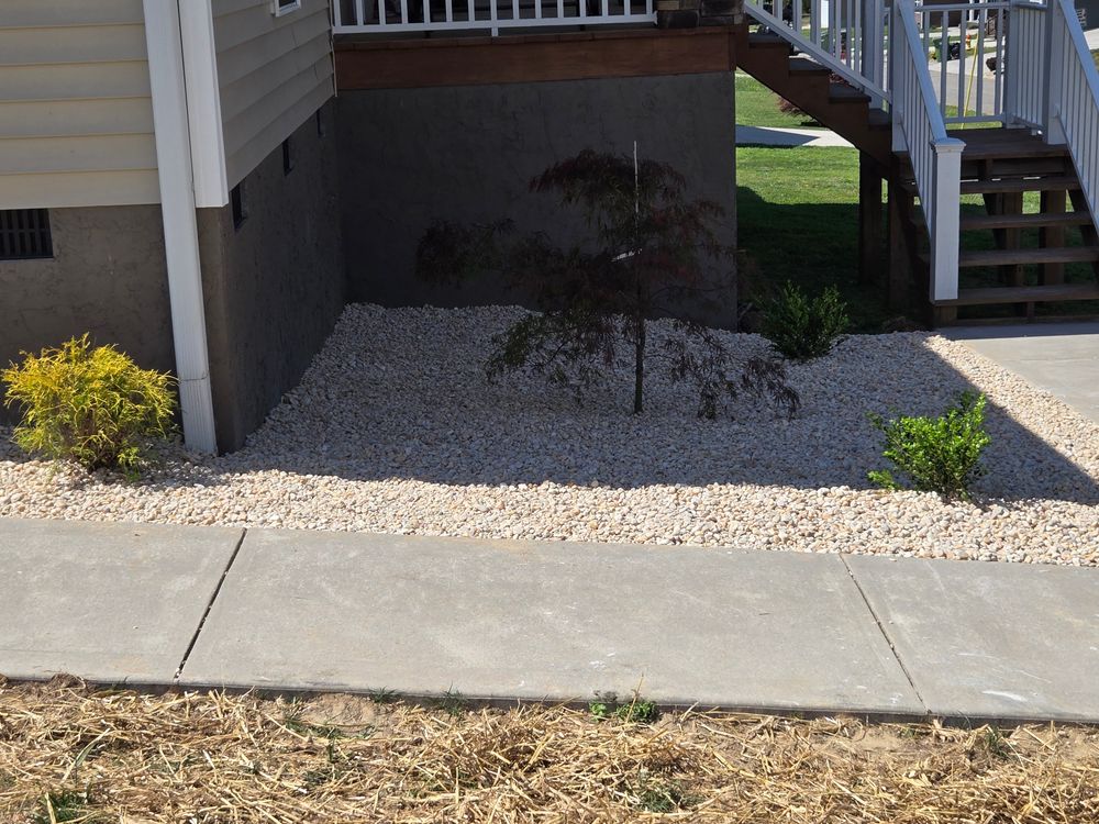 All Photos for Lafollette Mulch, Stone and Lawn Care in La Follette, TN