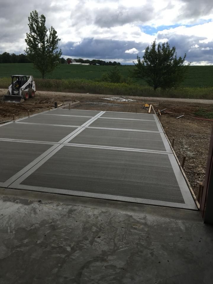 Custom Concrete for Country Concrete in Monee, IL