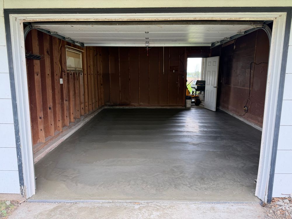 We provide concrete interior floor construction, including prep, pouring, finishing, and sealing. Our team delivers level, durable floors for residential, commercial, and industrial spaces. for Walker Concrete LLC in Kahoka, MO