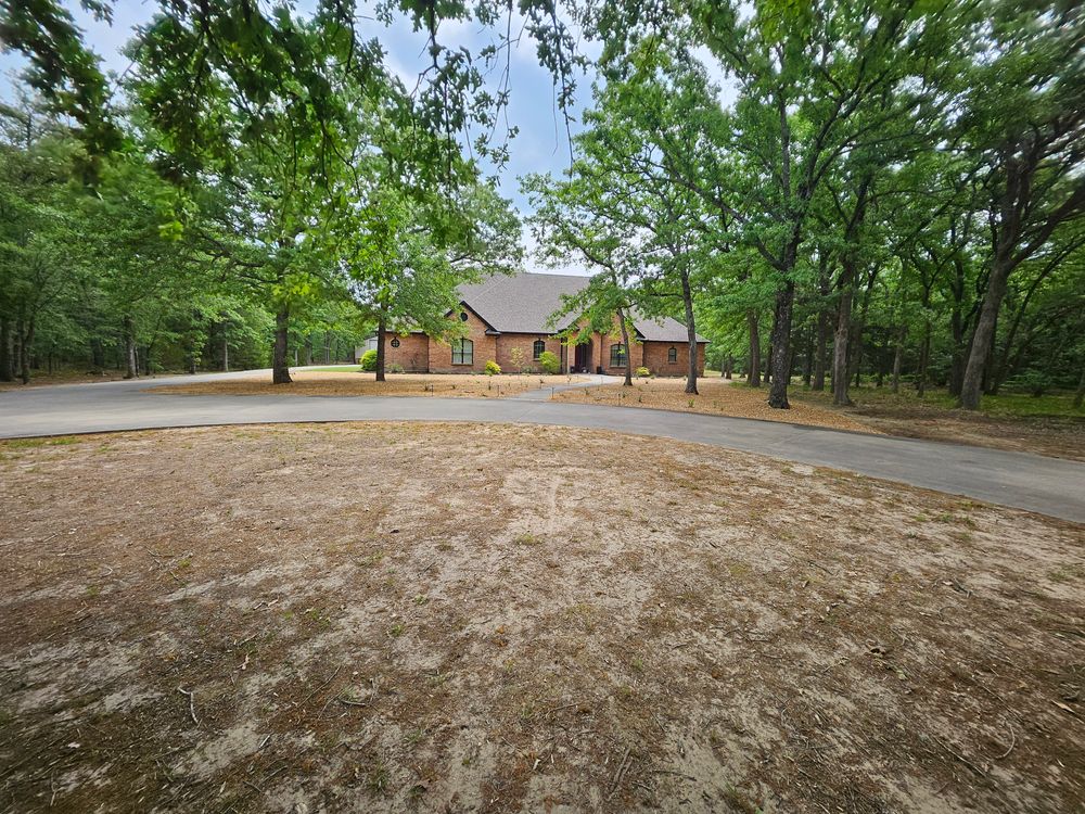 All Photos for Ornelas Lawn Service in Lone Oak, Texas