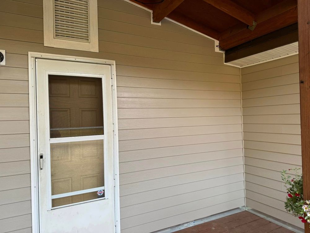 Enhance your home's curb appeal and energy efficiency with our expert vinyl siding house services, providing durable, low-maintenance solutions designed to withstand harsh weather while maintaining a beautiful appearance for years. for Djg Construction in Wallowa, OR