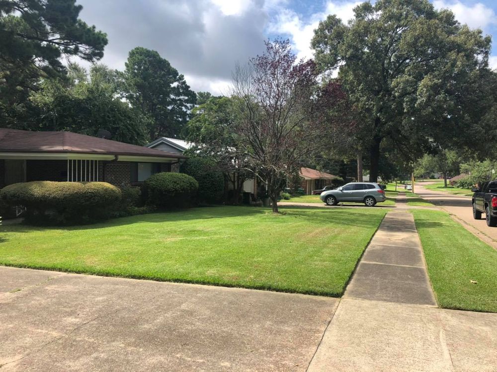 All Photos for Lawn Rescue in Texarkana, TX