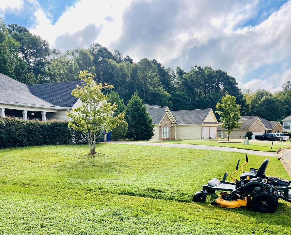 Enhance your lawn's beauty with our expert mowing services, delivering precision and care to every cut. Trust our skilled team for a healthier, lush landscape that will elevate your home's curb appeal. for Clark's Cuts Lawn Care in Lilburn, GA