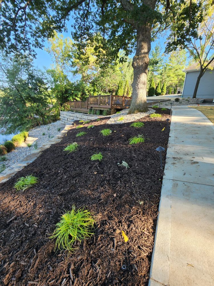 Landscaping for Viking Dirtworks and Landscaping in Gallatin, MO