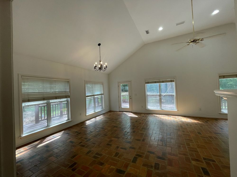 Interior Painting for Eddie's Painting Service in Gulf Breeze, FL