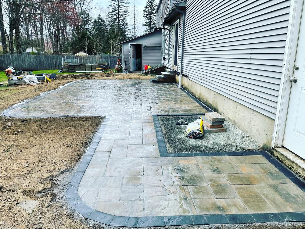 Hardscaping for Elyon Construction and Stoneworks LLC in Windsor, CT