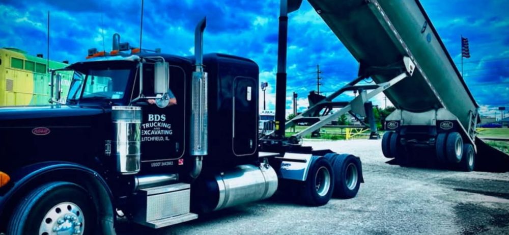 All Photos for BDS Trucking & Excavating in Litchfield, IL