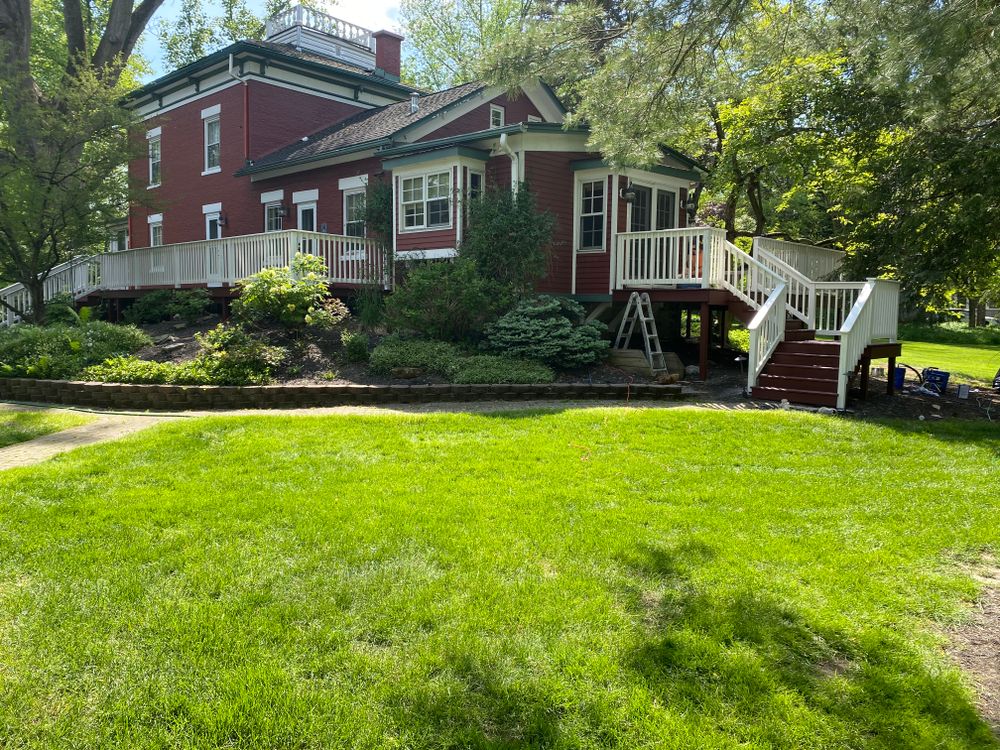 Deck staining for Premium Finish LLC in Medina, OH