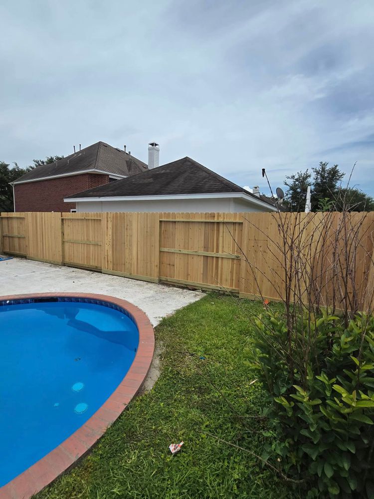 Fences for Mondragon Fencing/Remodeling in Houston, TX