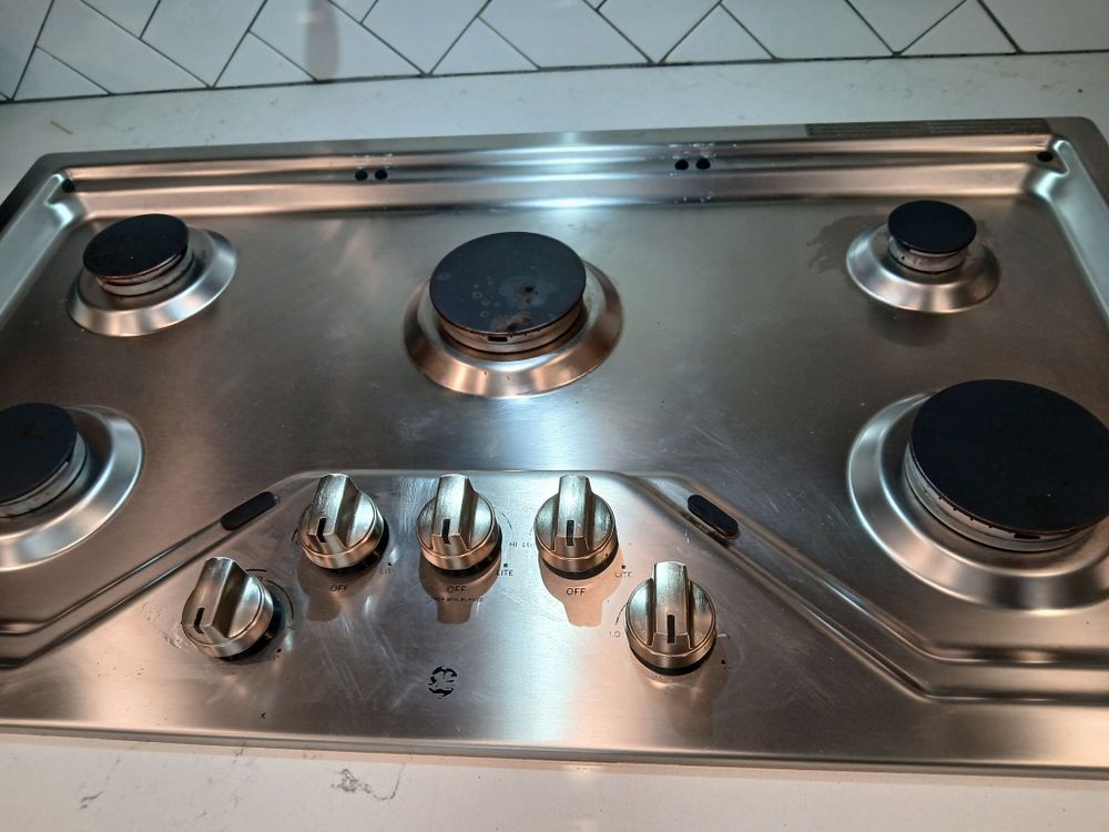 Our professional cleaning service ensures a spotless home, using eco-friendly products and expert techniques to tackle dirt and grime, providing a thorough clean that enhances comfort and maintains your home's value. for Carolina Pros in Goose Creek, SC