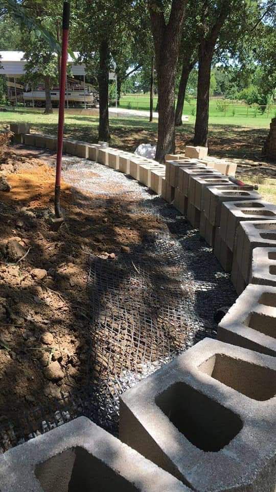 Residental Retaining walls for Concrete Pros  in Sherman, TX