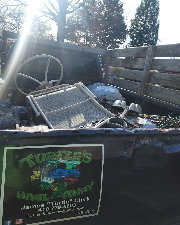 We offer fast and efficient construction debris removal services, getting rid of all types of materials in a safe and responsible manner. for Turtle's Haul-Away & Junk Removal in Stevensville, MD