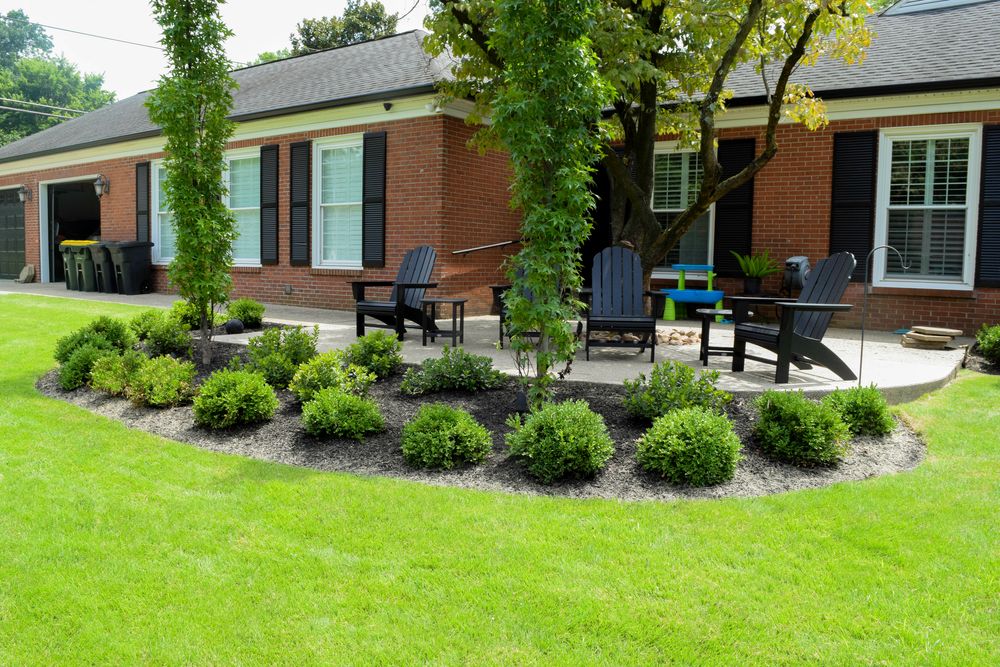 Landscaping for Lamb's Lawn Service & Landscaping in Floyds Knobs, IN