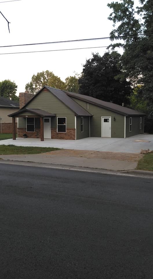 All Photos for Rafter G Customized Carpentry in Bolivar, MO