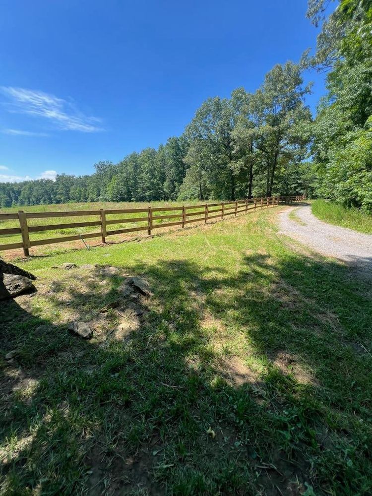 All Photos for Penrod & Son's Fencing in Greenville, KY