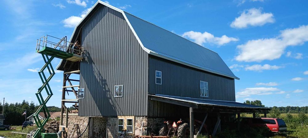 Roofing for Triple 7 Roofing   in Arpin, WI