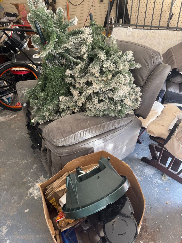 All Photos for Apex Junk Removal in Owasso, OK