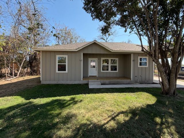 All Photos for Barron Homes in Bastrop County, TX