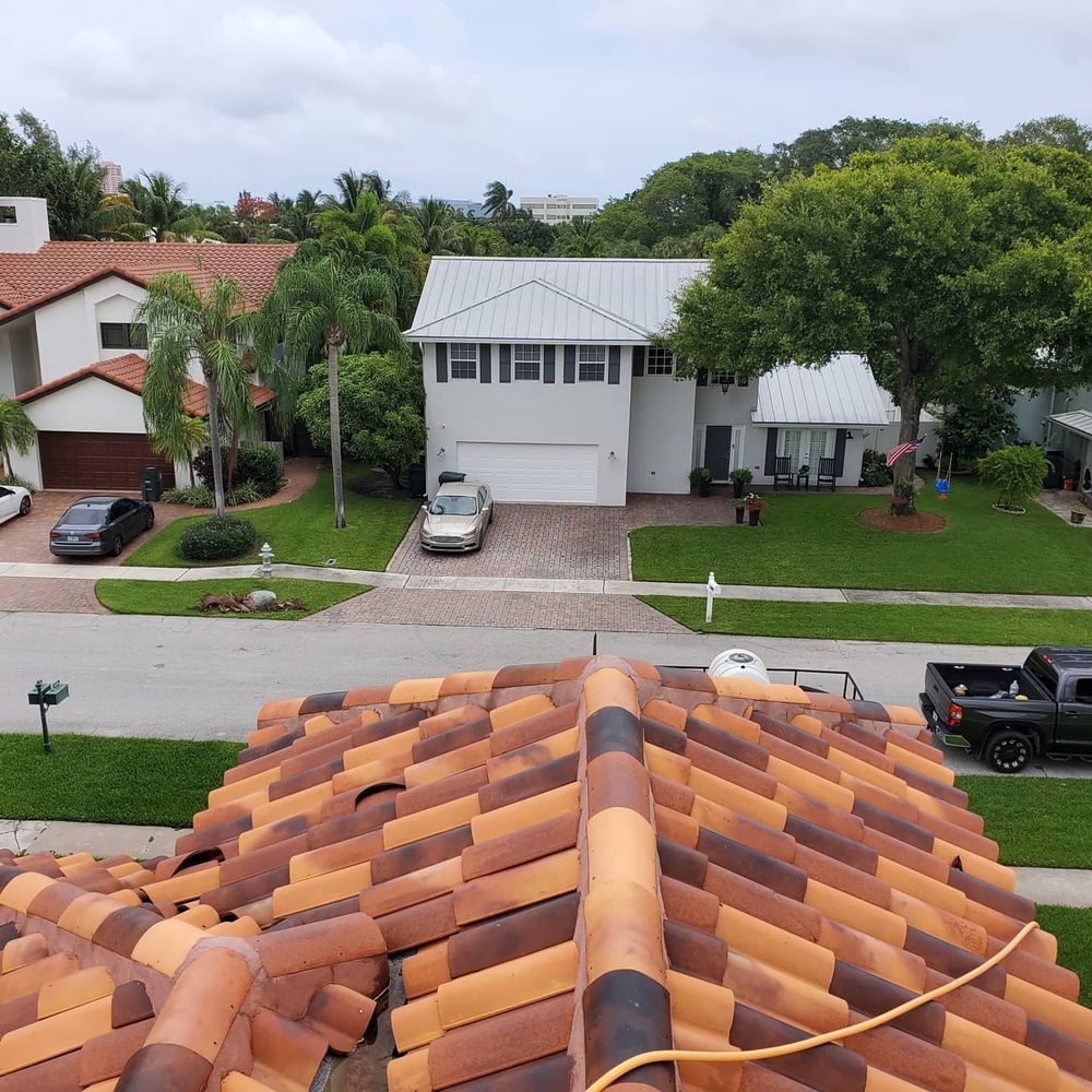 Pressure Washing for Zero Pressure Roof Cleaning INC in West Palm Beach, FL