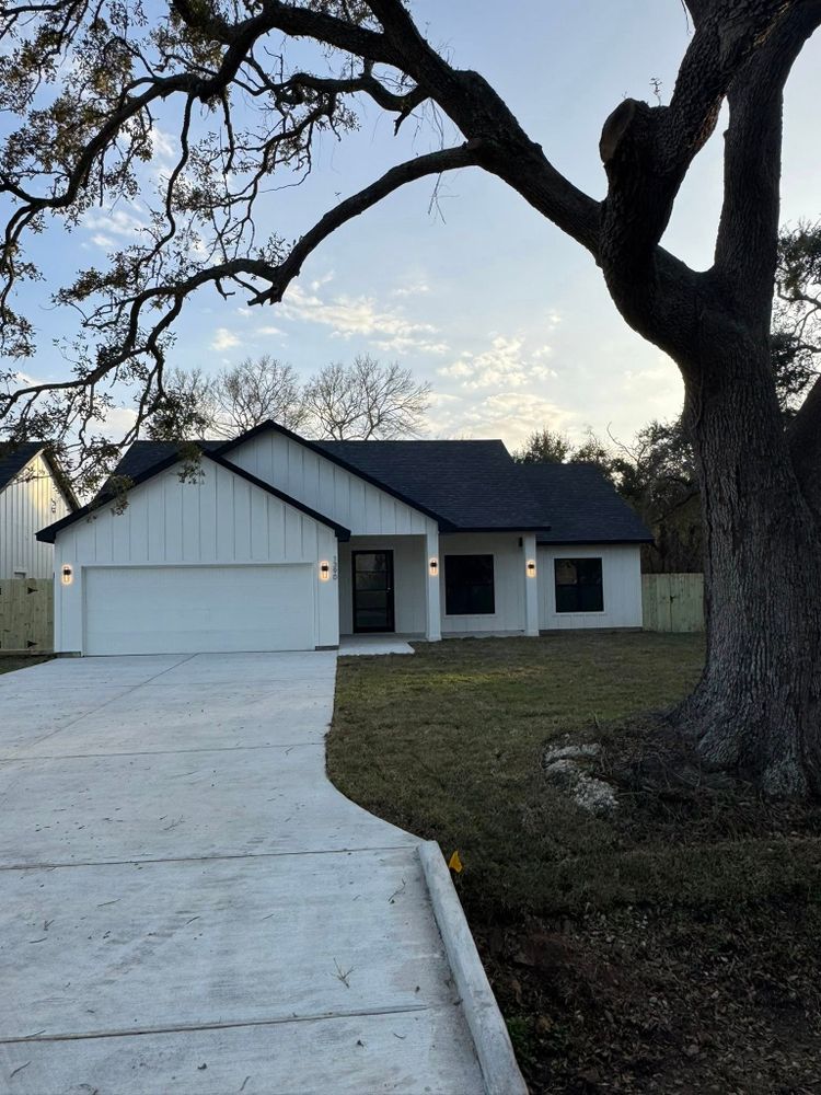 Our New Home Construction service offers expert design and building solutions, ensuring your dream home is crafted with precision, high-quality materials, and tailored to your unique vision for ultimate satisfaction. for Starside Construction in Santa Fe, TX