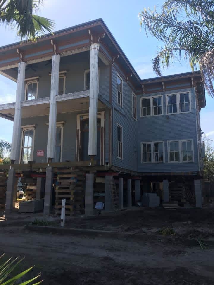 All Photos for McMillan Building Movers in Port Bolivar, TX