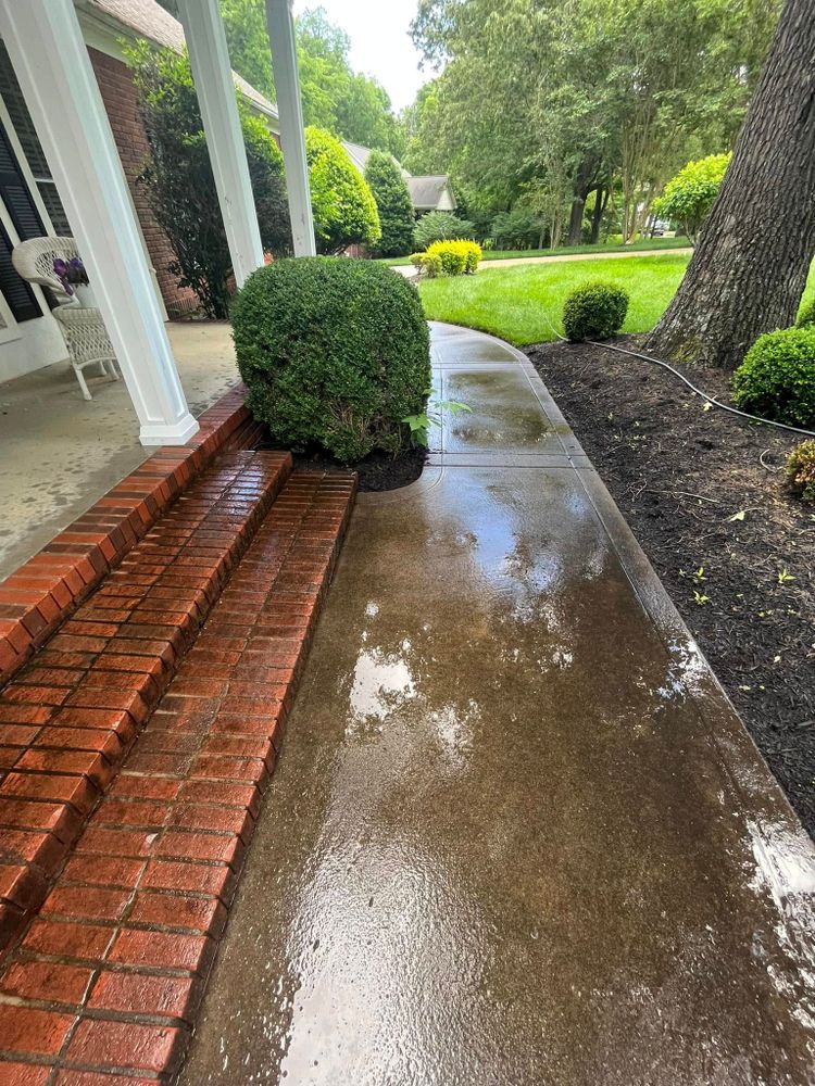 All Photos for Diamond Shine Pressure Washing in Paducah, KY