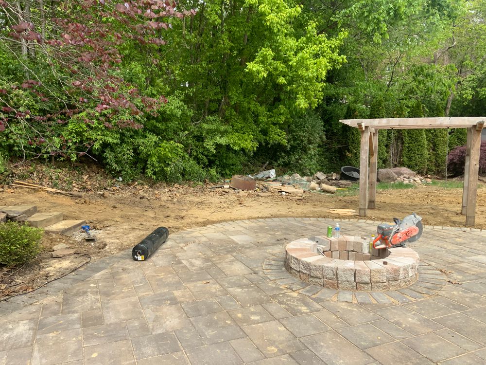 All Photos for Mayfield Landscaping in Staunton, IL