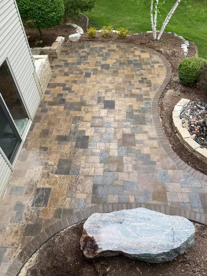 Hardscaping Landscaping for Lifestyle Landscapes LLC in Northeast Minneapolis, MN