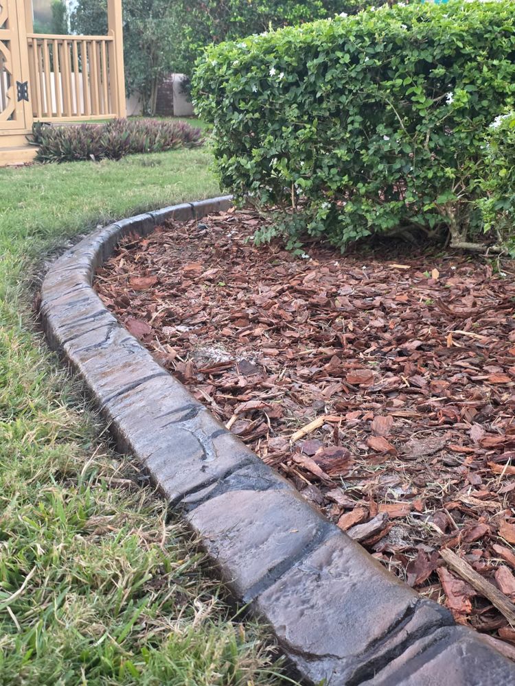 Enhance your home's appeal with our custom landscape curbing. We offer durable, elegant borders that seamlessly blend with your garden design, elevating aesthetics while providing lasting structure and maintenance ease. for Curbology in Lakeland, FL