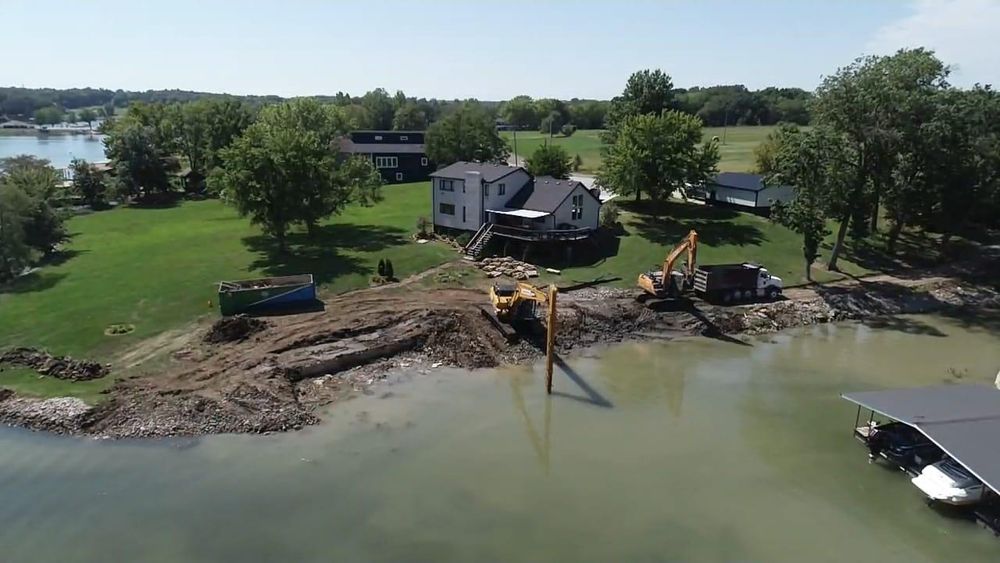 Mowing for Viking Dirtworks and Landscaping in Gallatin, MO