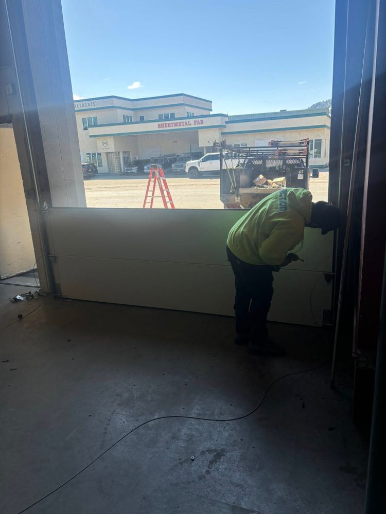 Salmon River Garage Door LLC team in Challis, ID - people or person