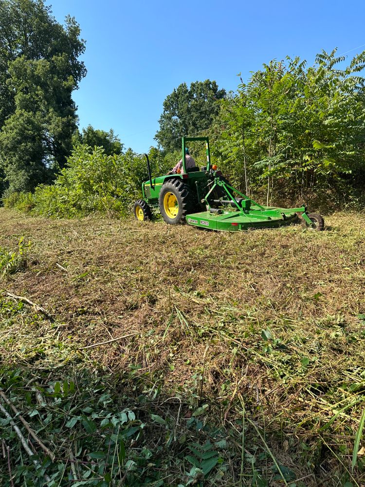 Lawn Service for Kyle's Lawn Care in Kernersville, NC