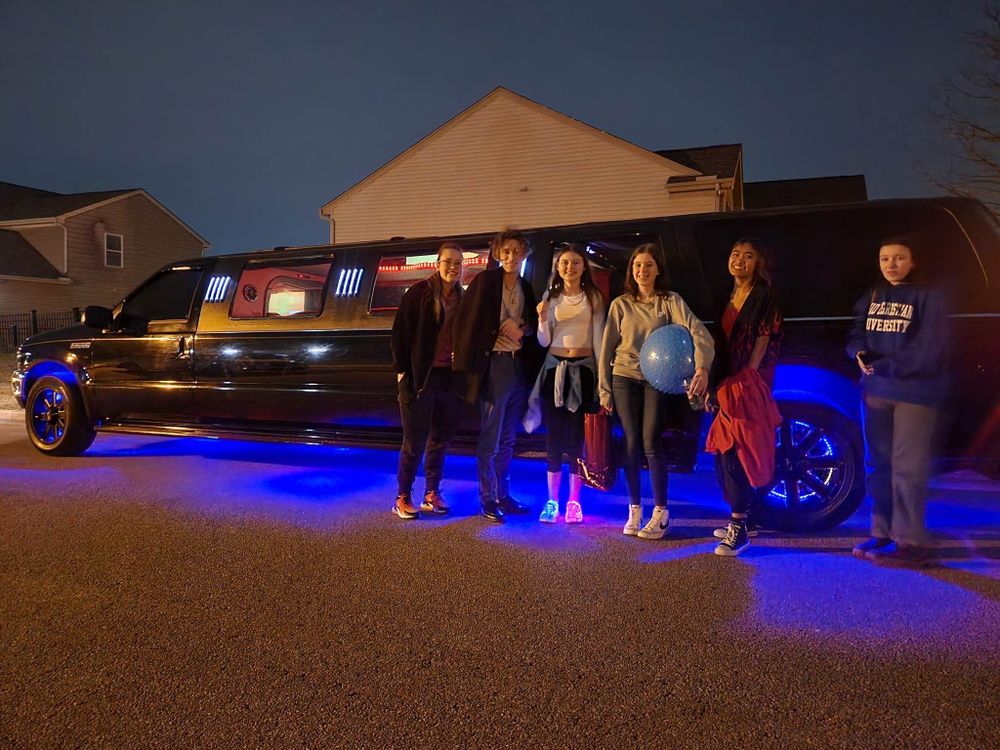 Excursion Limousine for First Class Limos and Event Planning in Springfield, OH