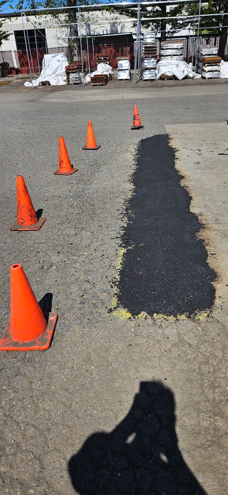 Asphalt repair maintenance  for Mid-Mountain Maintenance in Bonney Lake, WA