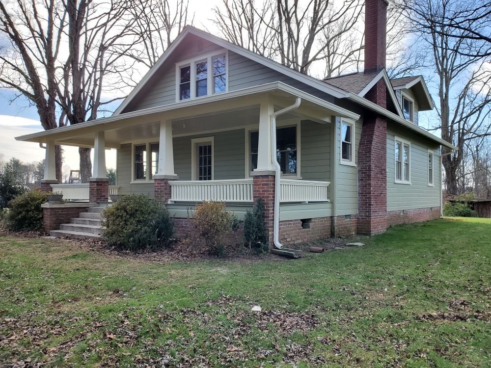 All Photos for Dotson Seamless Guttering LLC in Mars Hill, NC