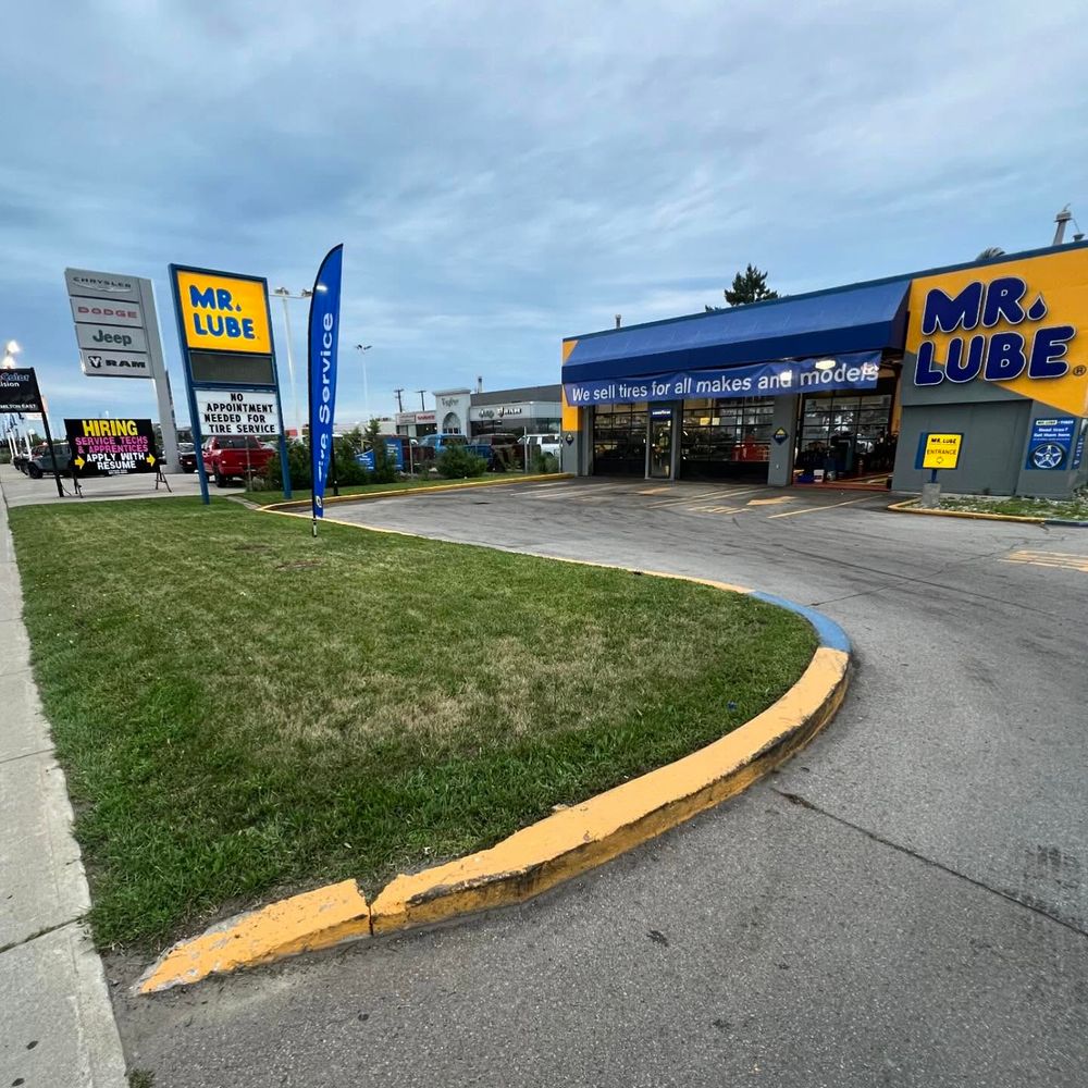 Landscaping  for CMN Exterior Maintenance in Hamilton, ON