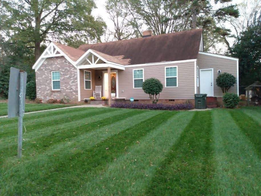 Lawn Care for Lawn & Order Solution  in Waxhaw, NC