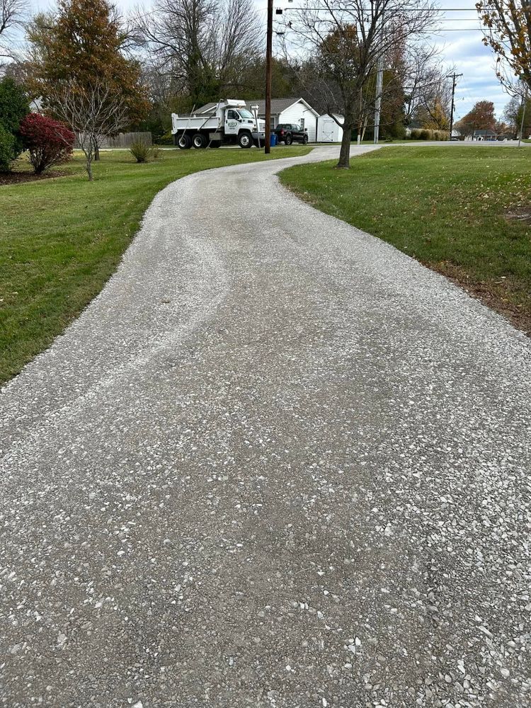 Landscaping for Bailey’s Lawn Care & Dirt Service in Murray, KY