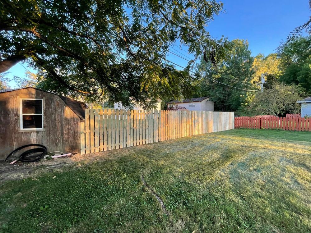 Fences for 5-Star Fencing in McHenry, IL