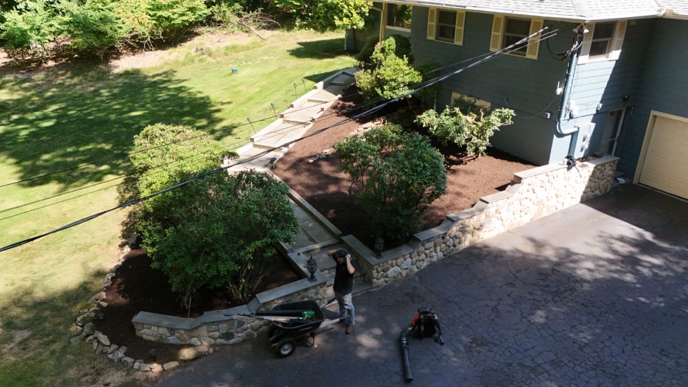 Landscape & Bed Design for Ace Landscaping in Trumbull, CT