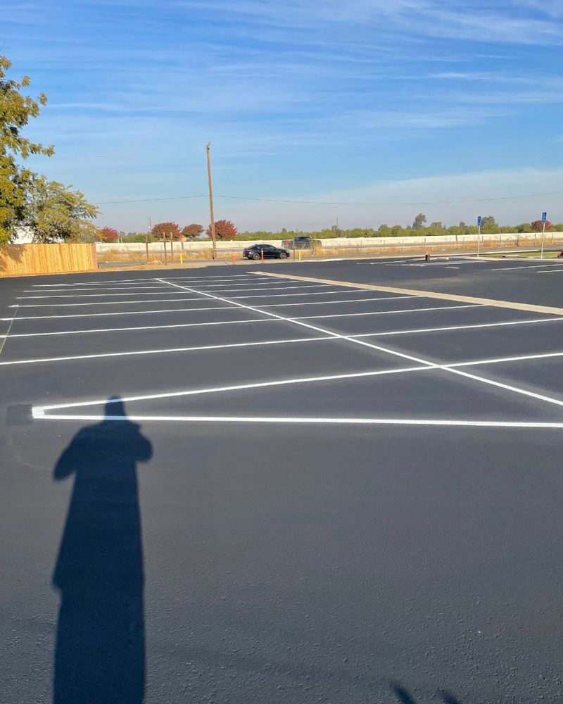 Asphalt and Paving for AGM Paving in Fresno, CA