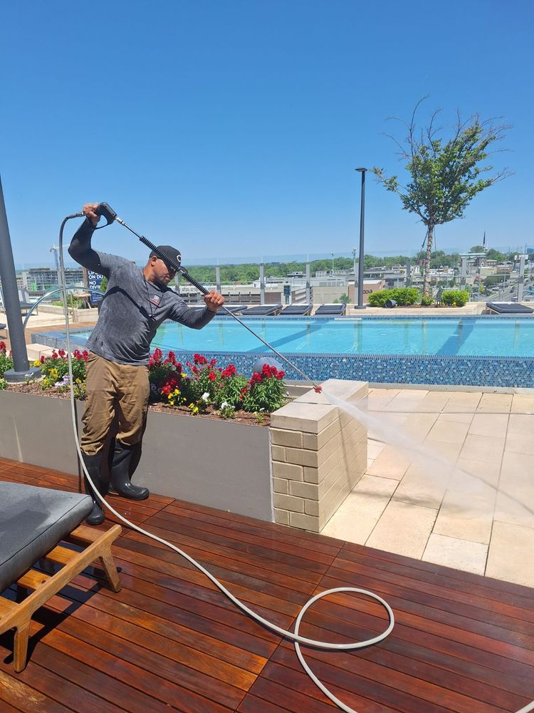 Power Washing for Clear Choice Services, LLC in Nashville, Tennessee