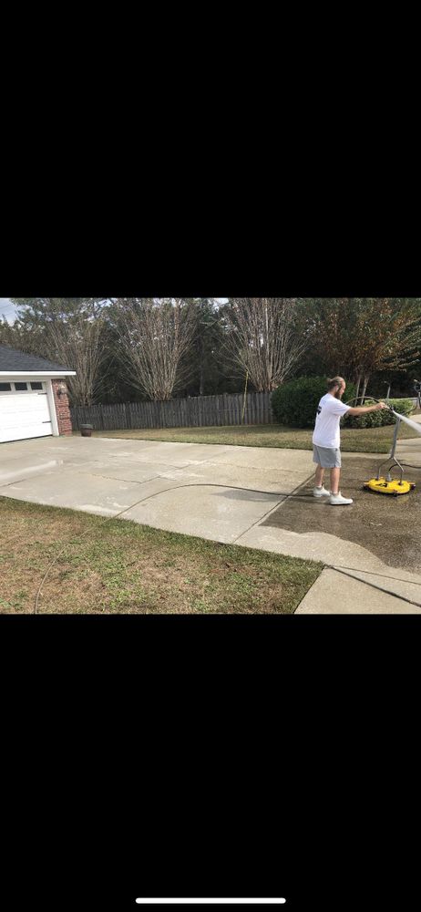 All Photos for All-Star Lawn Care & Soft Washing in Mobile, AL