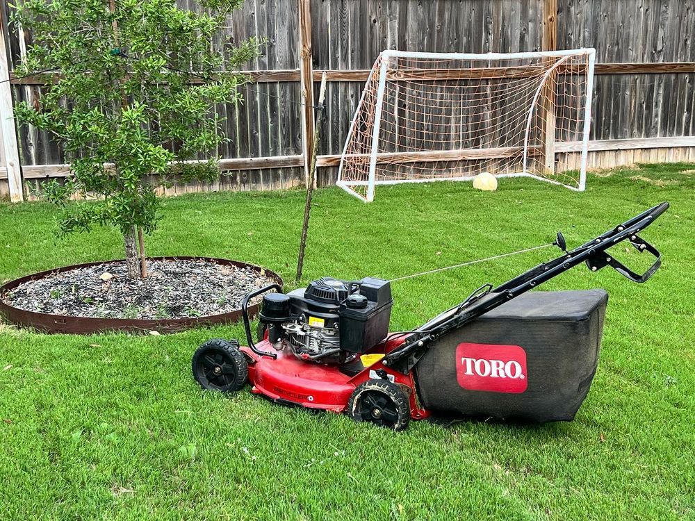 instagram for CS LawnCare  in San Antonio,  TX