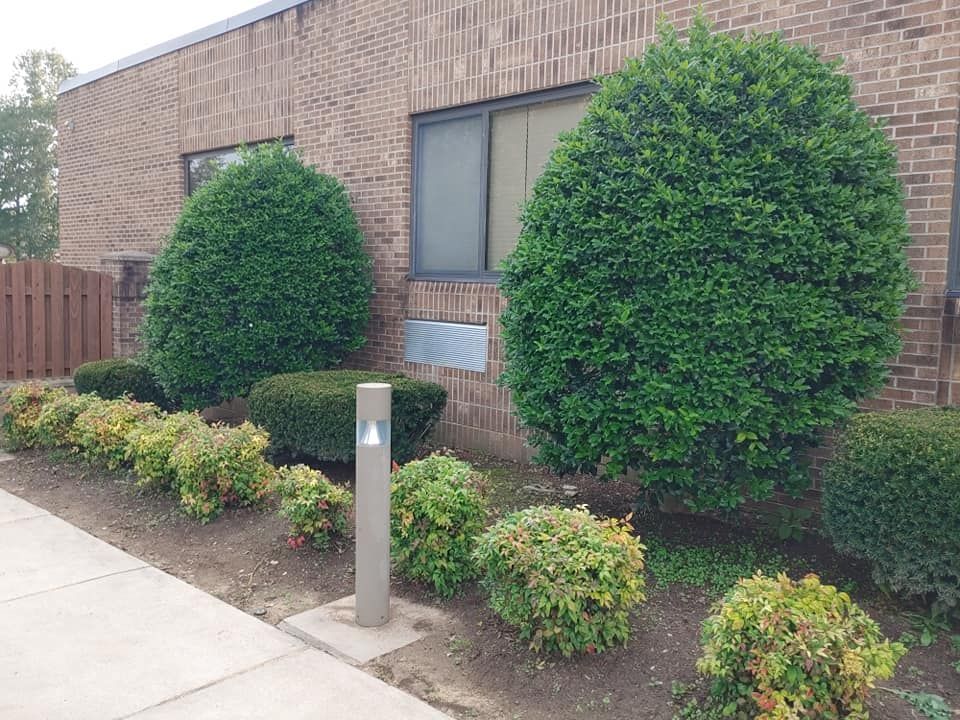 Landscaping for Starnes Hardscapes & Property Management LLC in Dunlap, TN