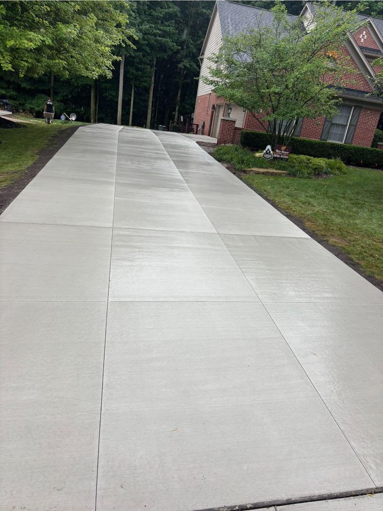 All Photos for DeLeòn Cement in Detroit, MI