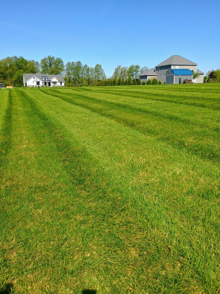 All Photos for R&M Lawn Control in Defiance, OH