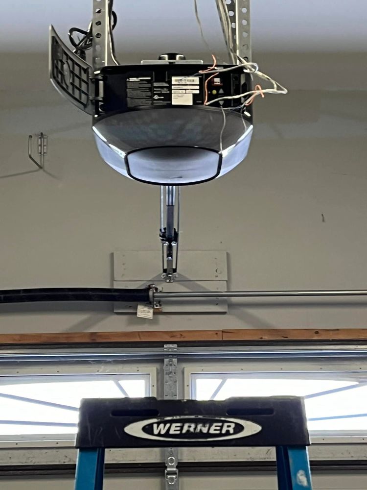 Our skilled garage door technicians offer expert motor repair services, ensuring smooth and efficient operation. Trust us to handle any issues with precision and speed, restoring your system's reliability fast. for Skyward Garage Door in Spring Hill, TN