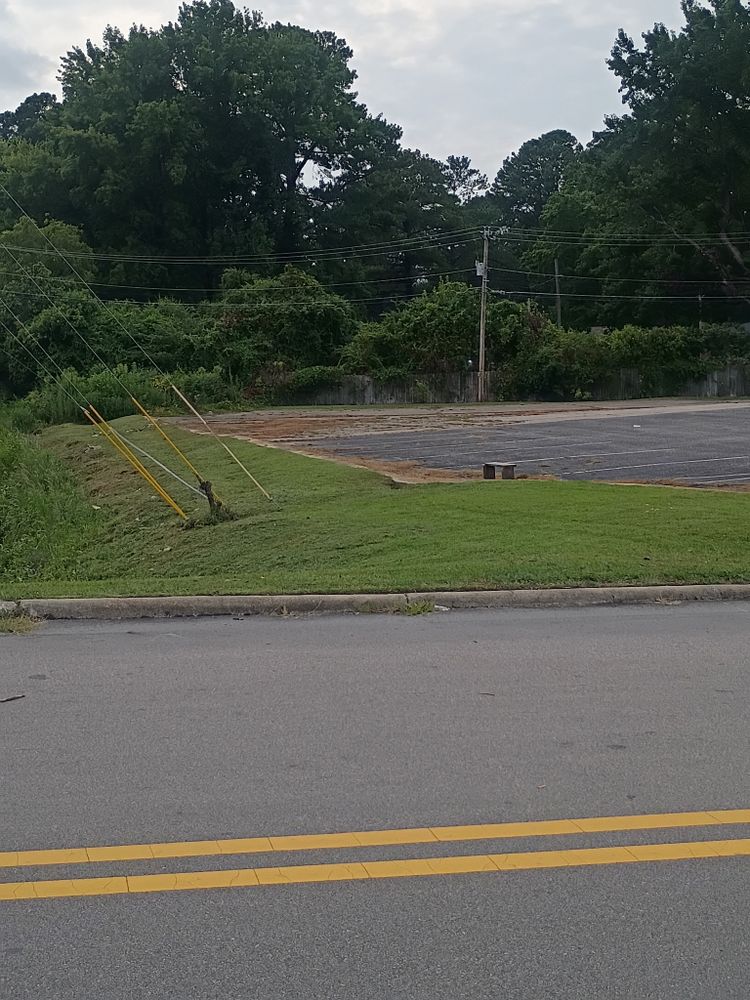 All Photos for Brothers On Point Lawn And Junk Removal in Wilson, NC