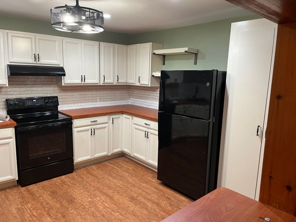 Kitchens for Laura Mae Properties in Wolcott, CT